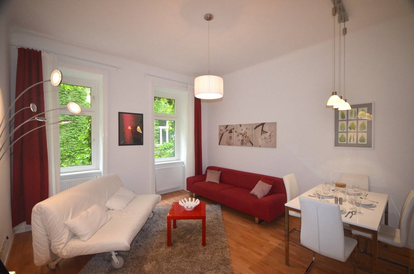 Altbauwohnung nahe U3 Kardinal Nagl Platz
