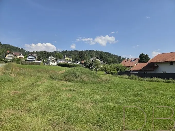 Building plot with panoramic view in St. Nikolai