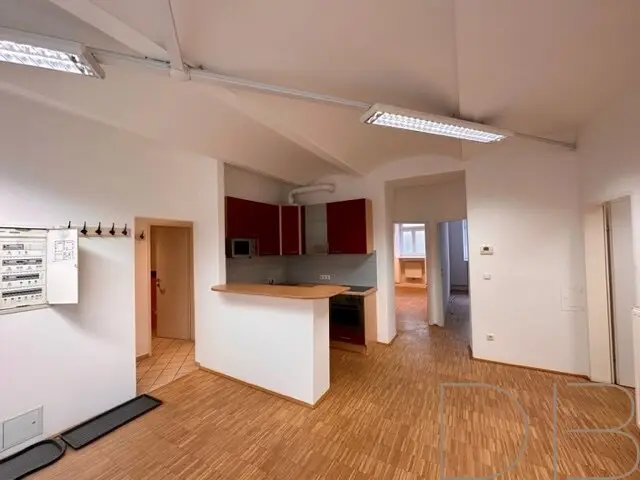 Büro/Studio in der Einwanggasse