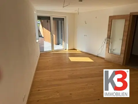 Unique concept restaurant, sauna, yoga, gym in-house luxury apartment with special architecture - 2 bathrooms, 3 bedrooms and and and and
