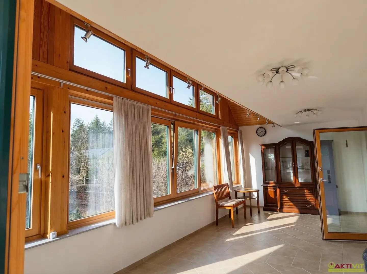 Einfamilienhaus in Finkenstein am Faaker See 6 Zimmern und Garage.
