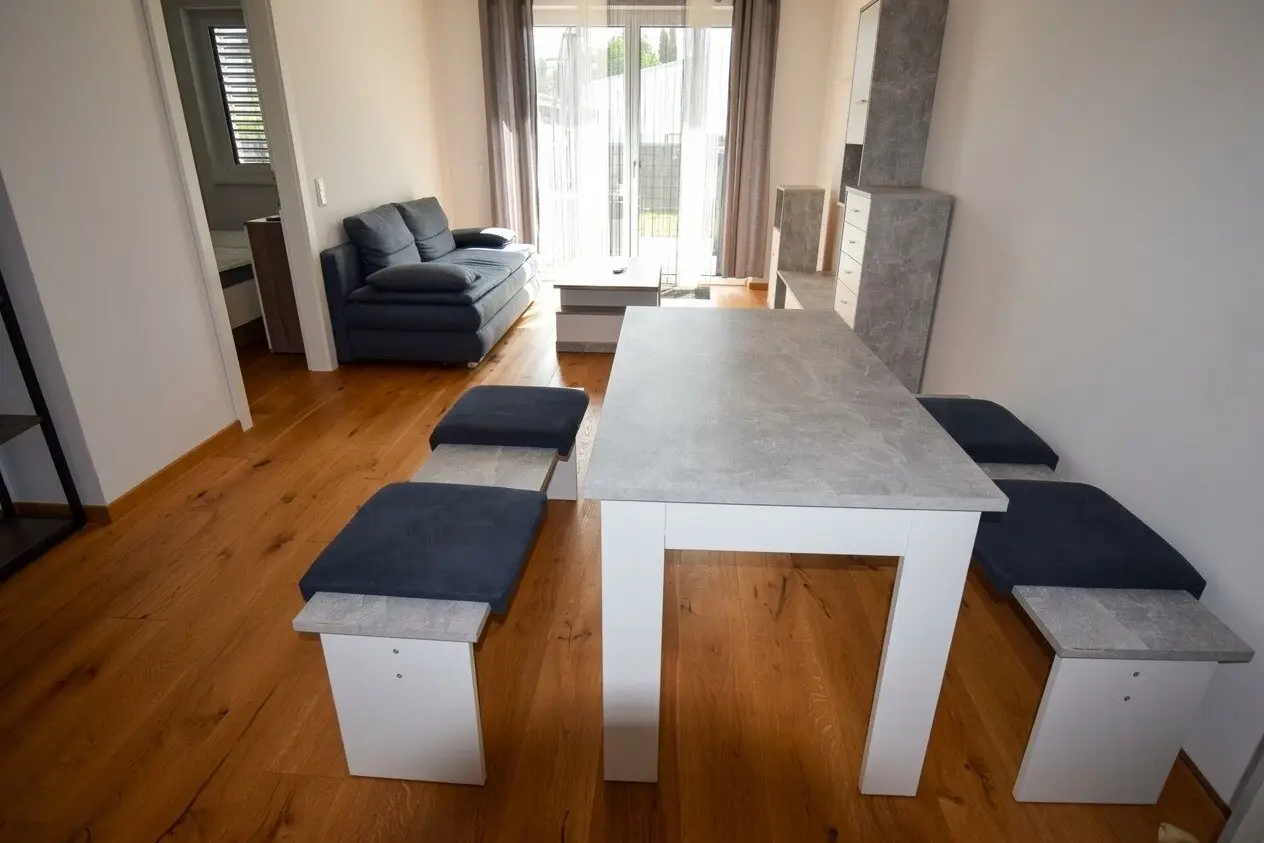 Moderne 2-Zimmer-Gartenwohnung mit Terrasse &amp; Carport in begehrter Ruhelage