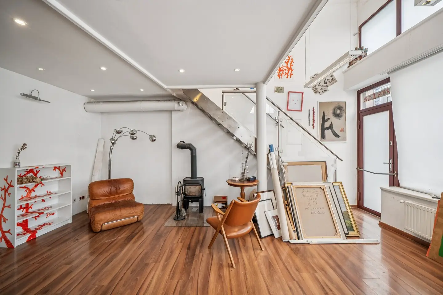 Urban Loft in Popular Residential Location on the Wieden – Distinctive Living with Artistic Flair