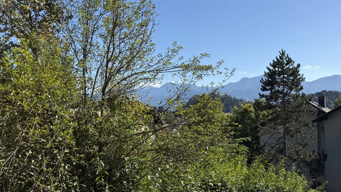 Charmante 3-Zi-EG-Wohnung mit Südbalkon und Bergblick nahe Velden