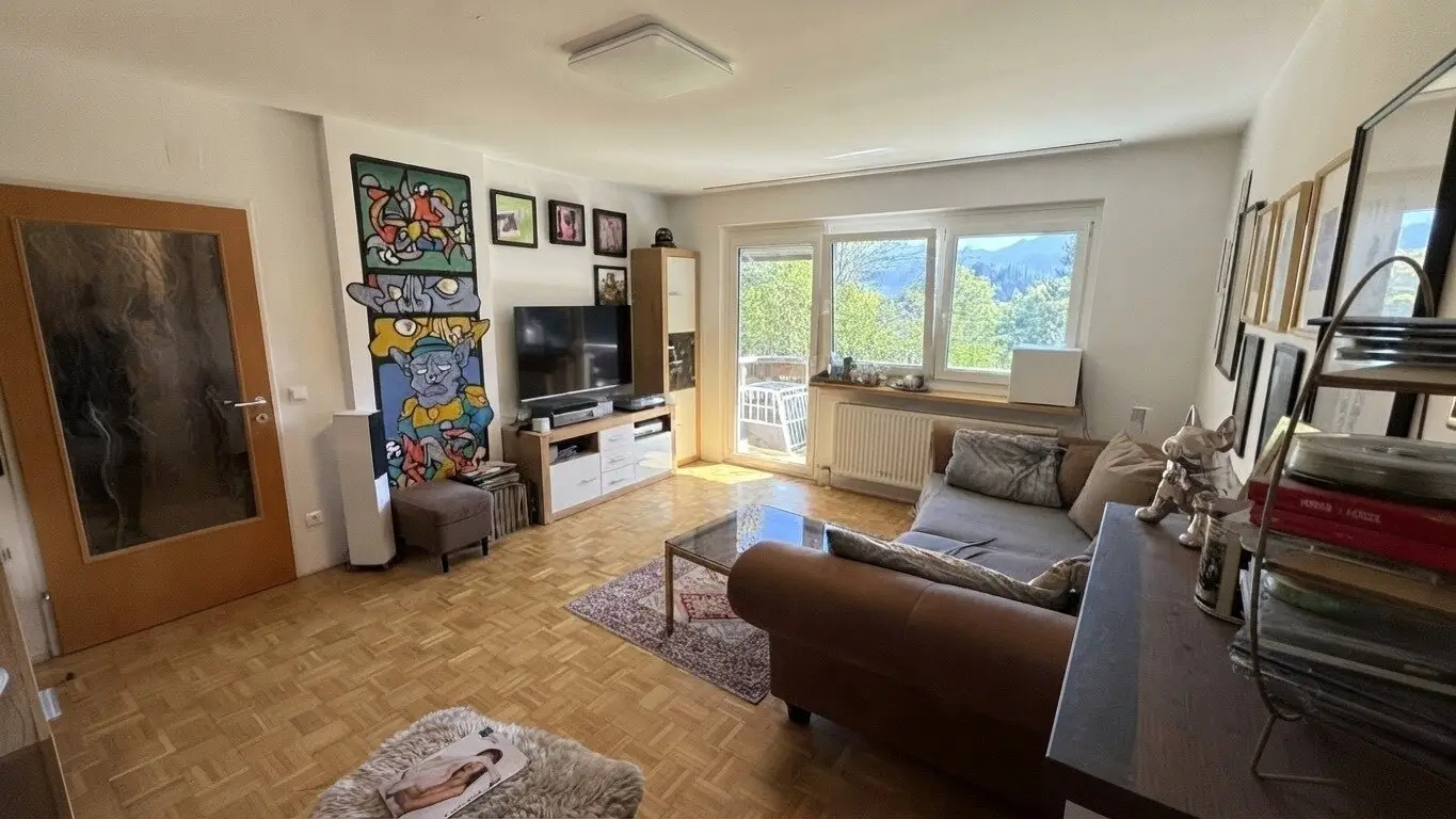 Charmante 3-Zi-EG-Wohnung mit Südbalkon und Bergblick nahe Velden