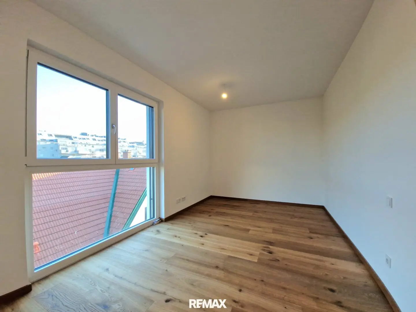 Exclusive 2-room apartment | High-quality new building project near the Alte Donau | ON OWN LAND