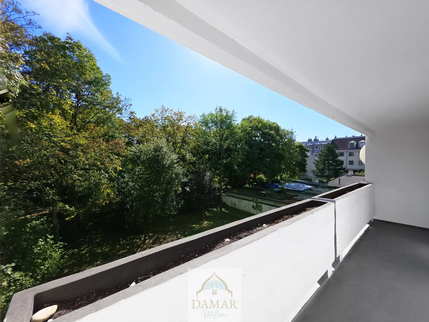Vollrenovierte 3-Zimmer-Wohnung mit Balkon, Loggia und Klimaanlage bei der Alten Donau!