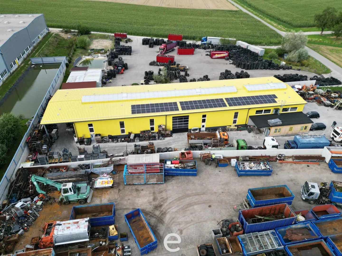 Lager / Produktionshalle mit guter Verkehrsanbindung in Sipbachzell zu verkaufen.