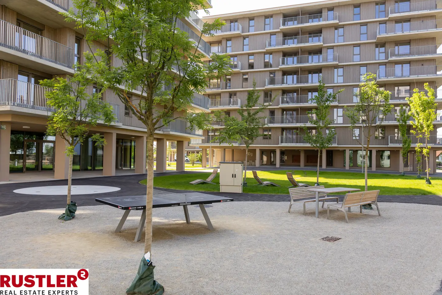 Nachhaltige Wohnung mit Balkon in grünem Quartier