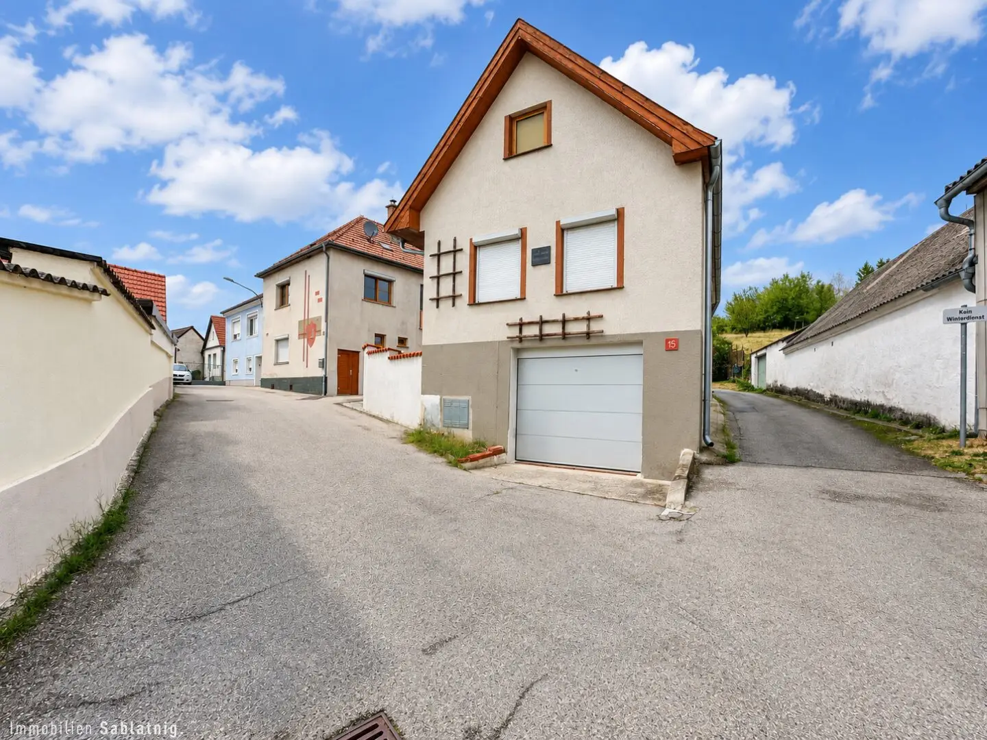 Großes Mehrfamilienhaus in Stoob mit Garten, Terrasse, Garage – Top Zustand!