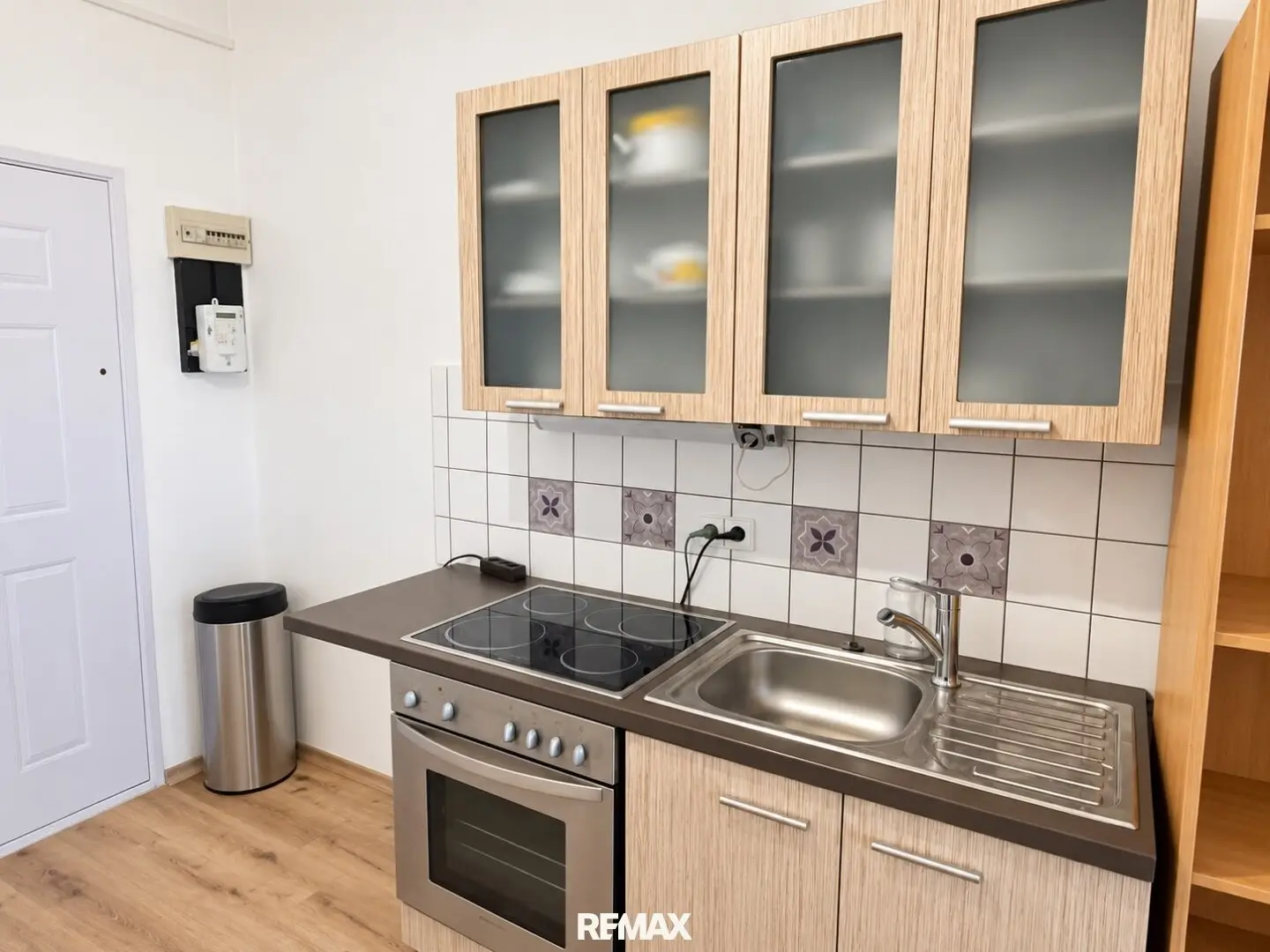 2-room period apartment near Stadthalle and U3 Schweglerstraße