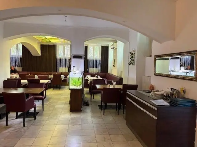 Well equipped apartment with approved garden