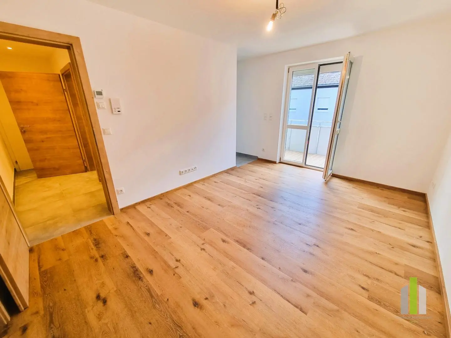 Generalsanierte Wohnung mit Westbalkon und Abendsonne