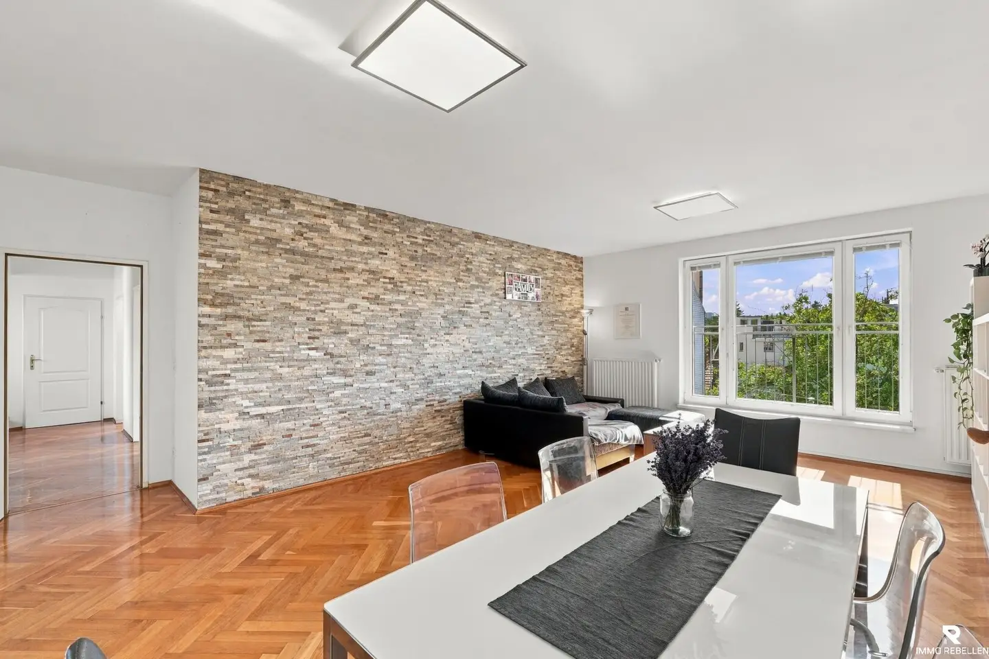 Terrace highlight at Floridsdorfer Spitz – Spacious 3-room apartment with 49 m² terrace (U6 Floridsdorf)