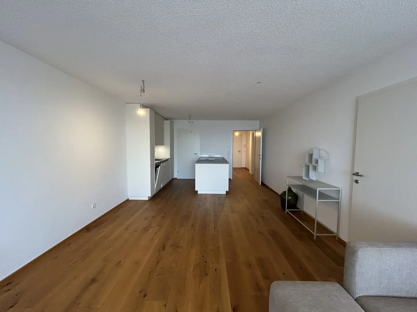Exclusive and generous 2-room terrace apartment with dreamlike view