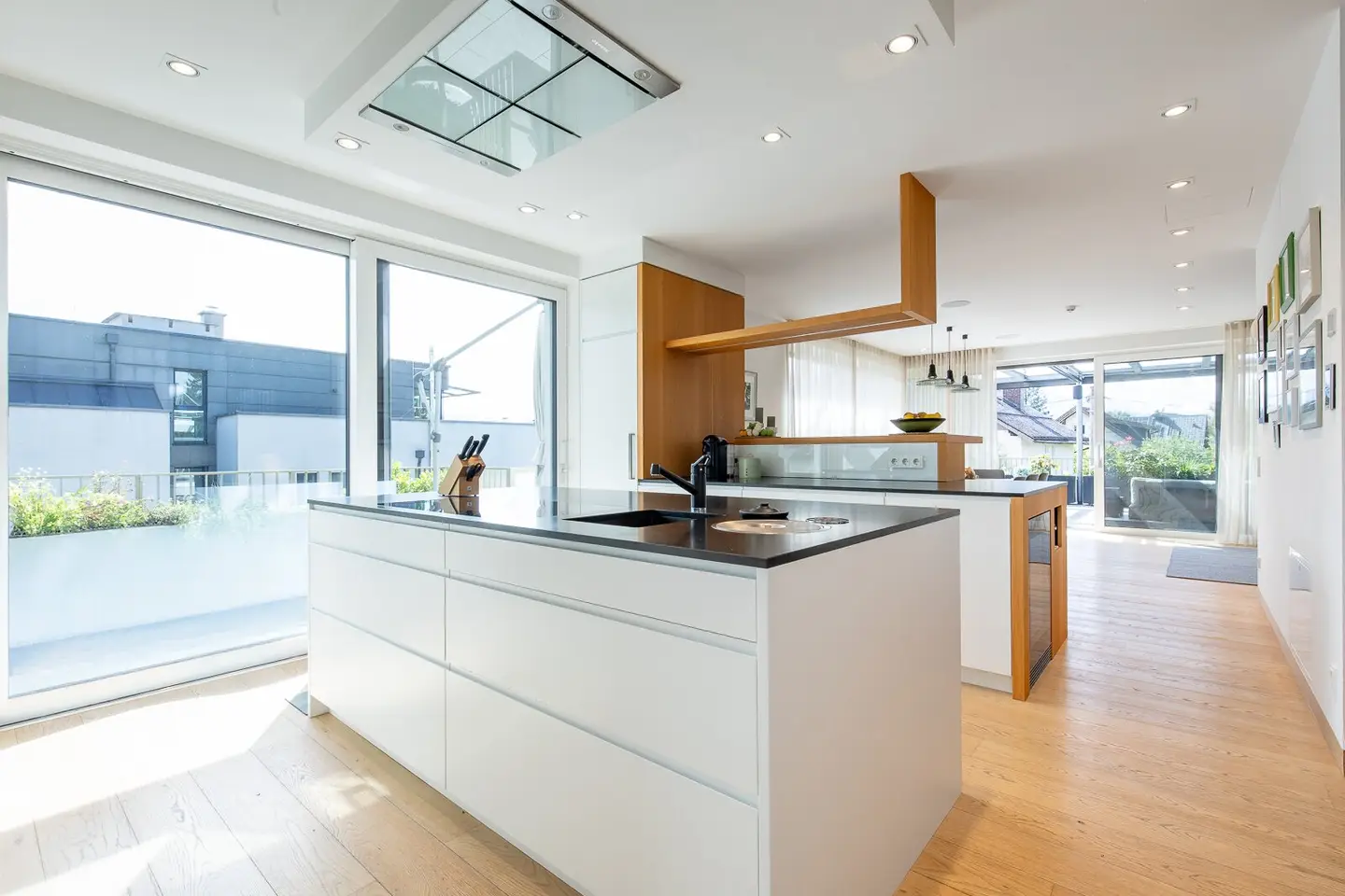 Exclusive High-End Villa on the Salzach
