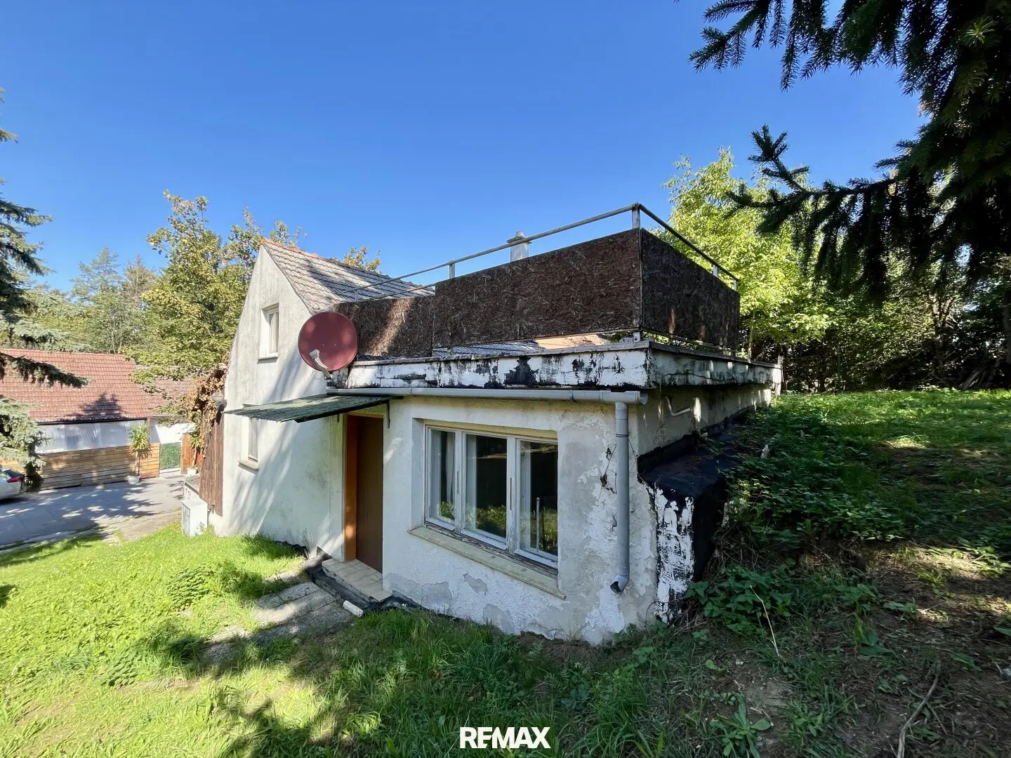 Charming house with a few adjustments to new shine