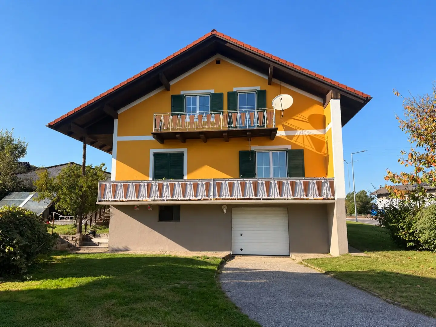Ein Haus | Ein Garten | Und jede Menge Leben dazwischen