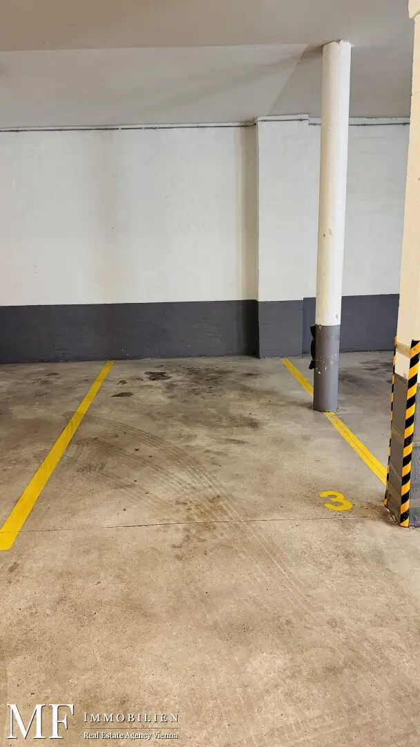 Secure parking in the parking garage 1070 Vienna Schottenfeldgasse