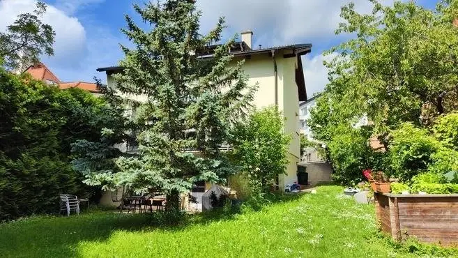 Vermietetes Mehrfamilienhaus in Wien-Mauer | 3 Wohneinheiten | 1.034 m² Grund | Anlageobjekt
