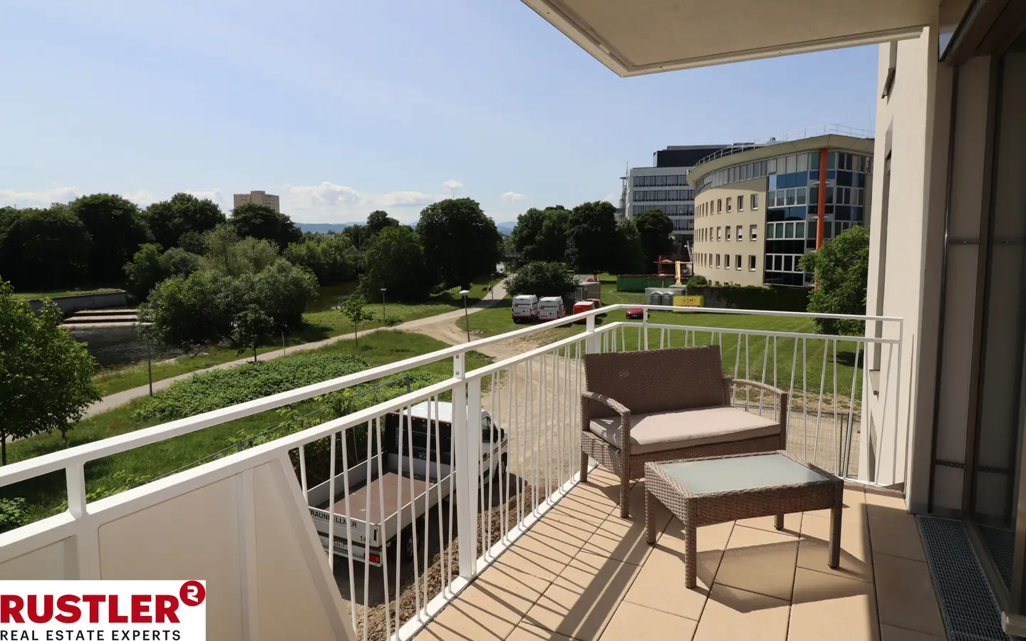 Bright new Wohnung by the Traisen