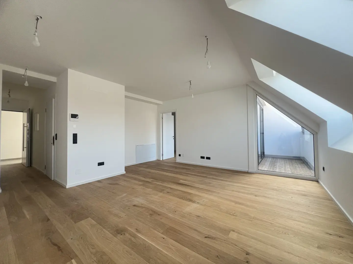 Dachgeschosswohnung with terrace and distant view