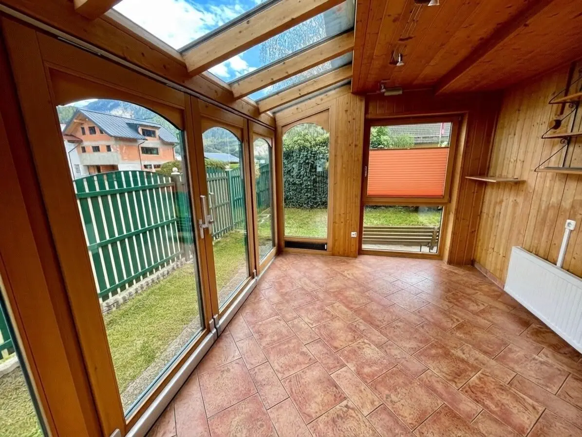 Großzügiges 6.5 -Zimmer-Haus in Golling mit Garage &amp; Solarenergie