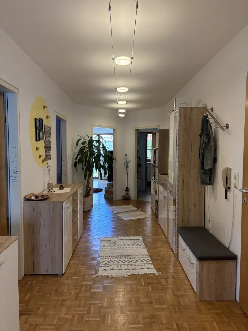 Gepflegte 4-Zi-Gartenwohnung in Telfs, ca.110m², Terrasse, Garage inklusive, Top Lage um 388.000 €