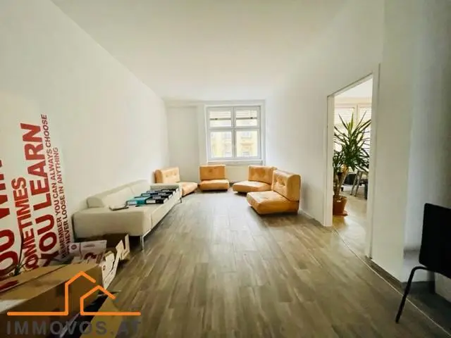 Wohnung mit loftigen Räumen und sehr guter Anbindung