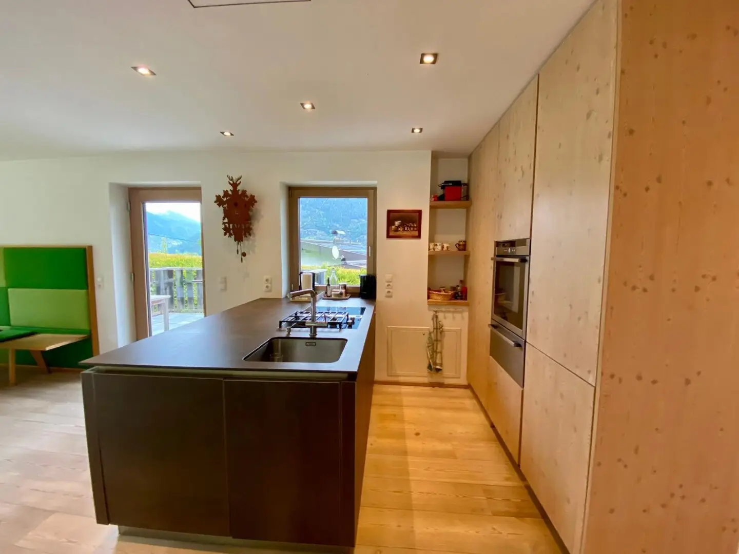At home in a luxurious gem with magnificent garden and spectacular views