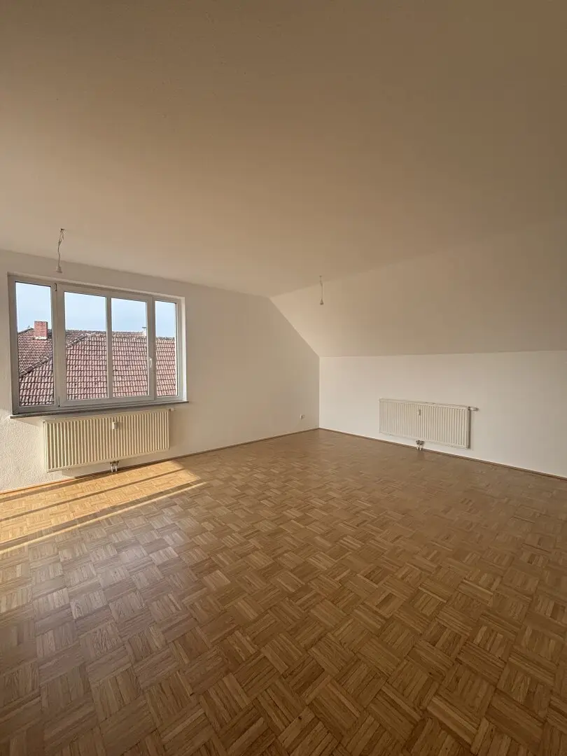 3 ZIMMER WOHNUNG MIT TOP ANBINDUNG IN SCHWERTBERG