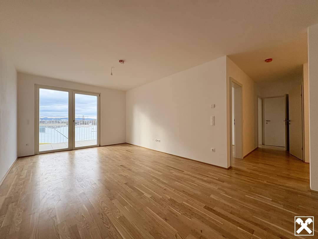 Provisionsfrei helle 3 Zimmer Wohnung Balkon