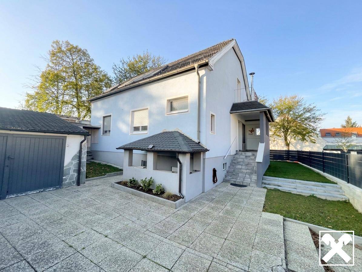 Einfamilienhaus in Rust: Renoviertes 156 m², Garten 488 m², Garage