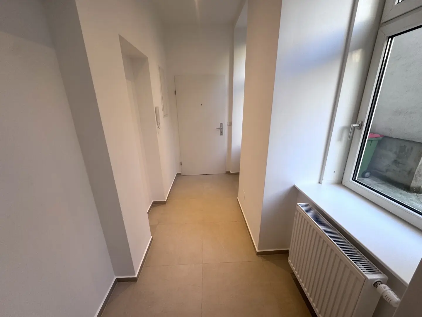 Freshly renovated and generously laid out: 3 rooms in the heart of Ottakring