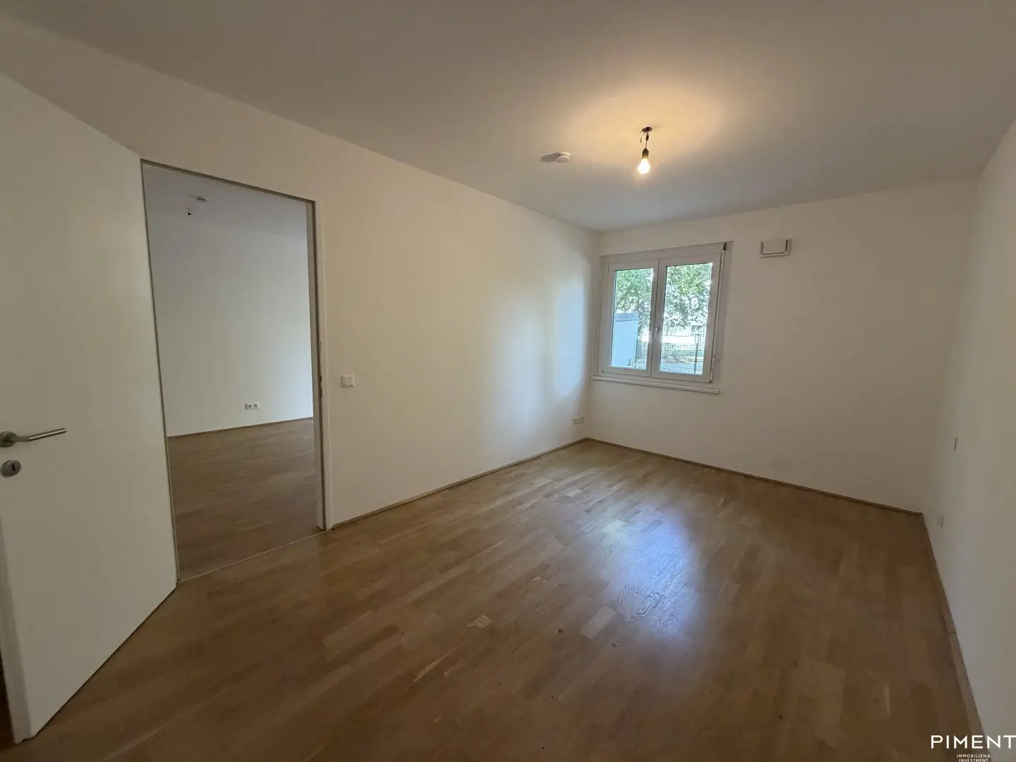 Sunny 2-room garden apartment