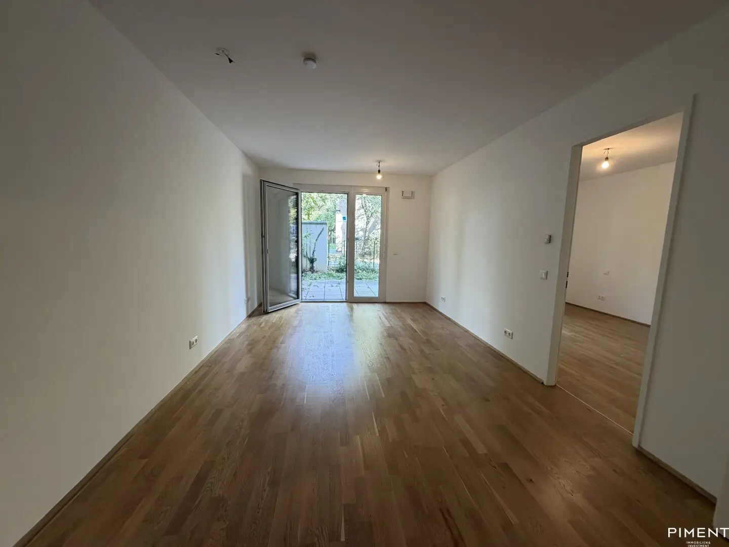 Sunny 2-room garden apartment