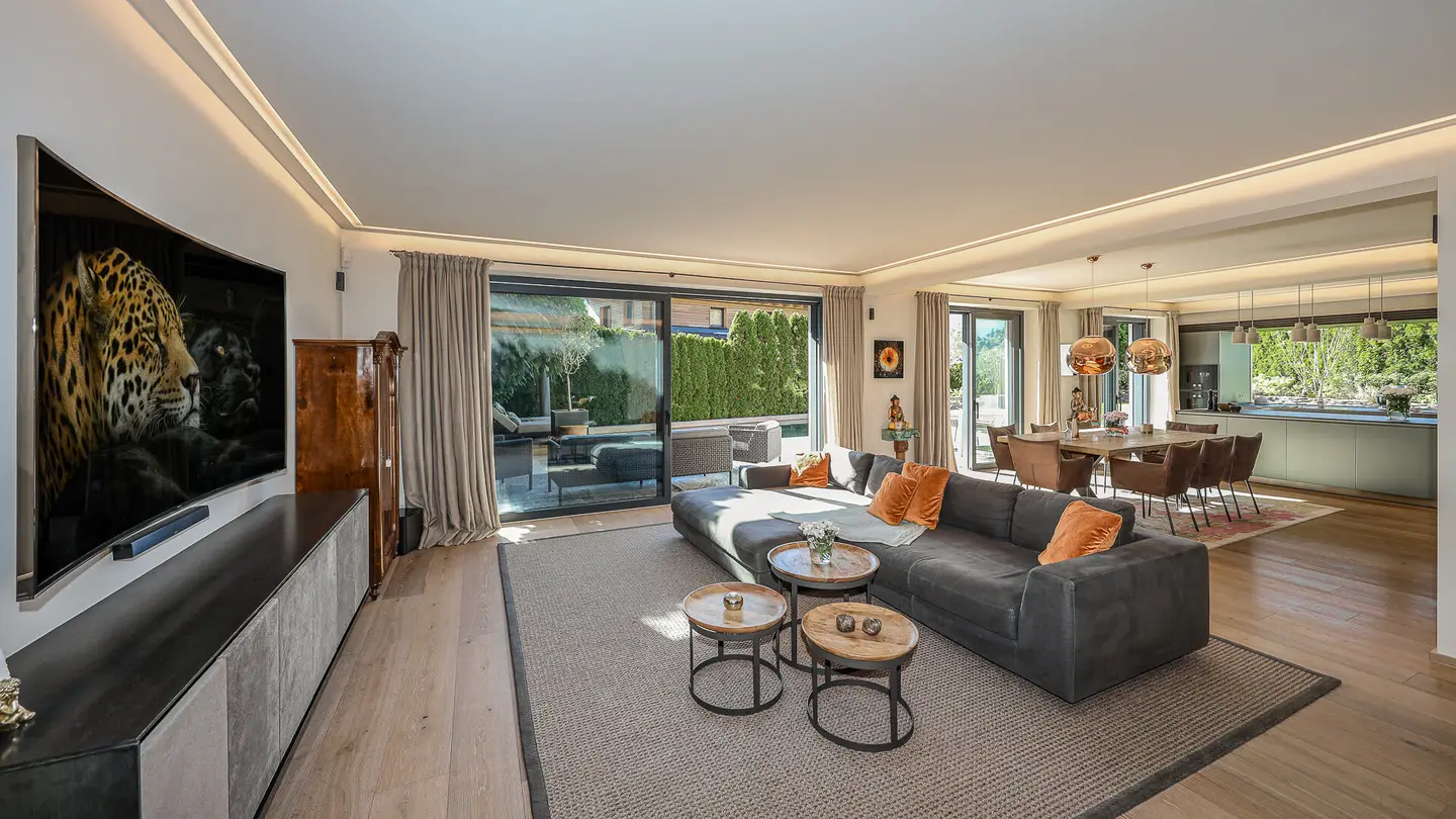 Wohnung mit Naturpool Sauna und Panoramablick