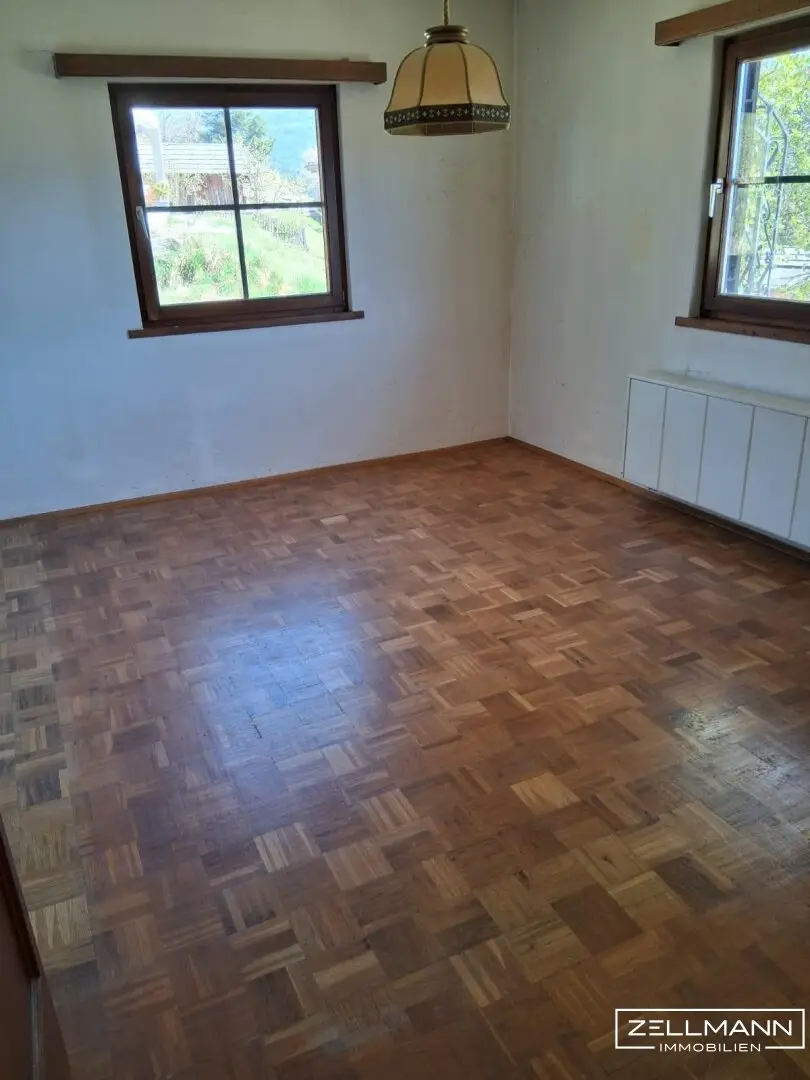 Charmanter Bungalow mit Bergblick in St. Andrä – 4 Zimmer, sanierungsbedürftig | ZELLMANN IMMOBILIEN
