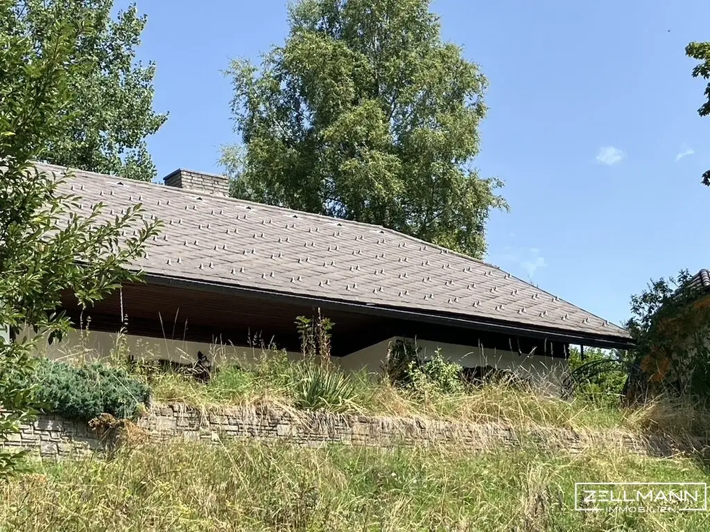 Charmanter Bungalow mit Bergblick in St. Andrä – 4 Zimmer, sanierungsbedürftig | ZELLMANN IMMOBILIEN