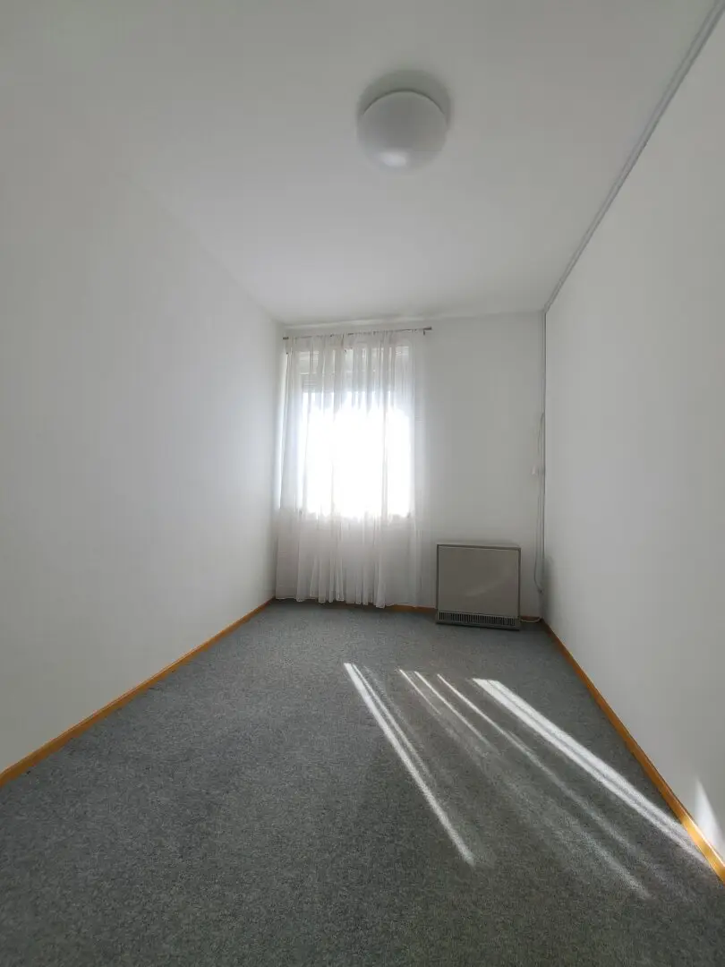 Charmante 4-Zimmer-Wohnung mit Balkon in Maria Lankowitz