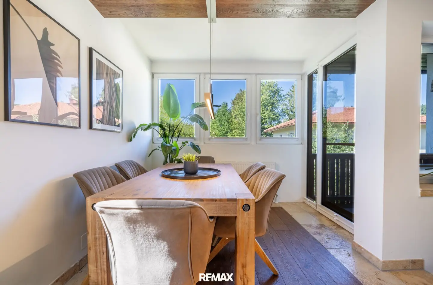Modernized 4-room apartment with ideal layout in the center of Thalgau