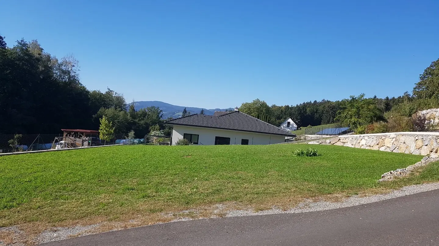 South facing slope with scenic view ready to build Wohnung