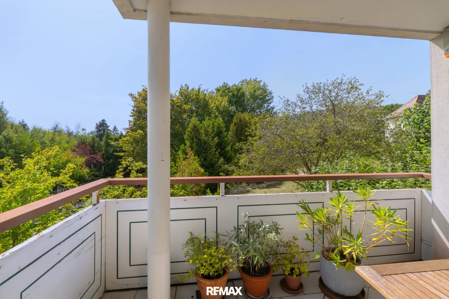 Heavenly living at the Himmelhofwiese: 4 rooms with direct view of the greenery