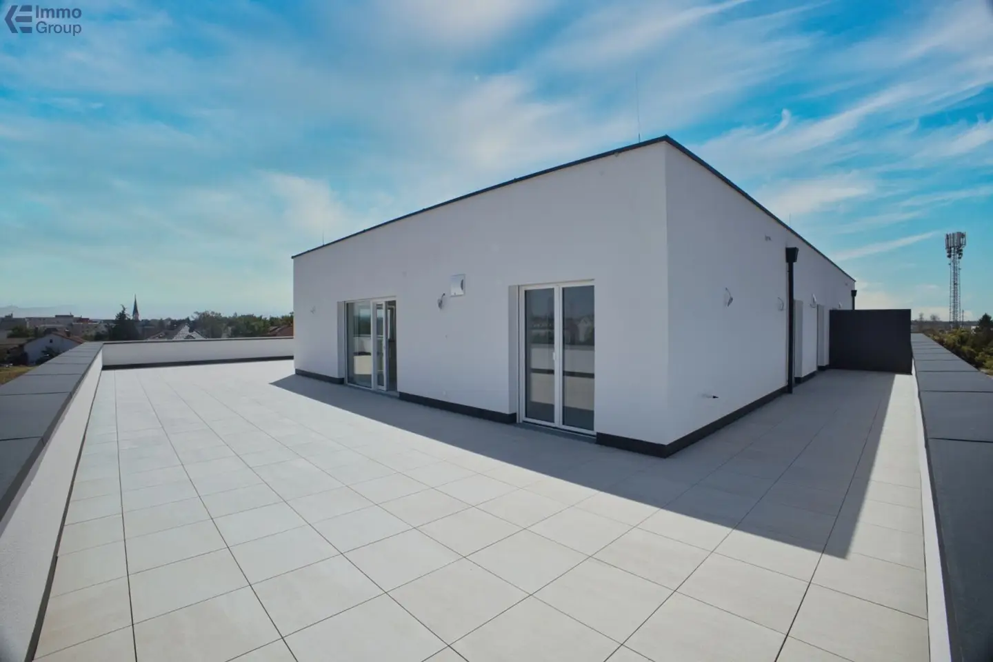 New build first occupancy Traun: 4 rooms, 112 m², 104 m² roof terrace, Top 20