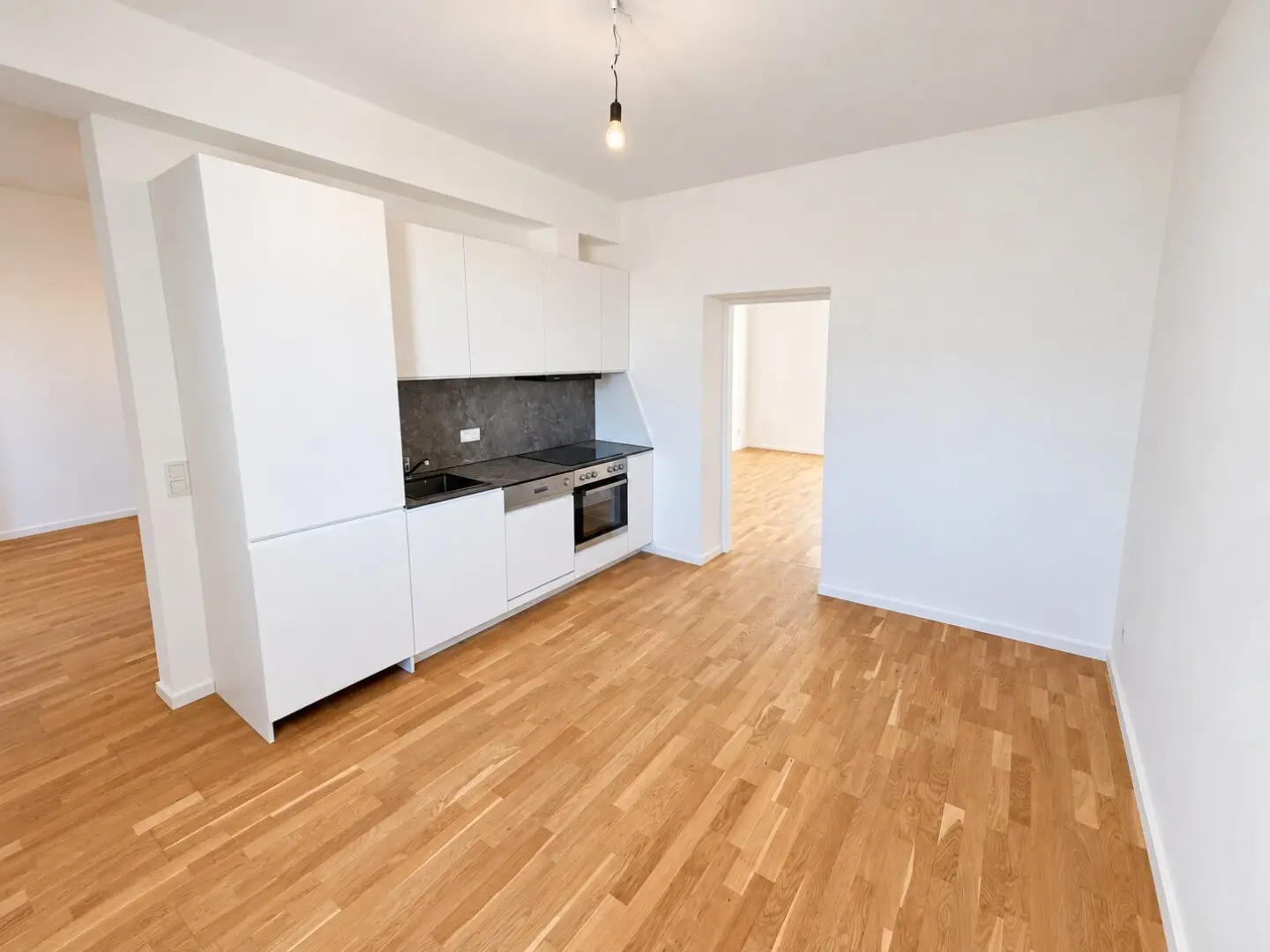 Helle Familienwohnung in Bad Vöslau: Erstbezug mit 4 Zimmern
