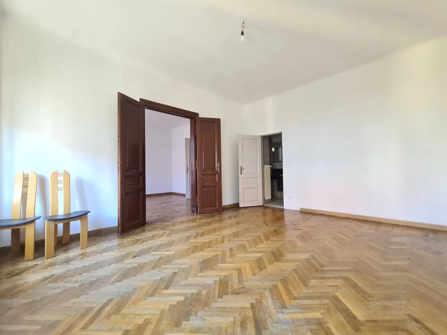 Old building | 2 rooms | U6 Gumpendorferstraße