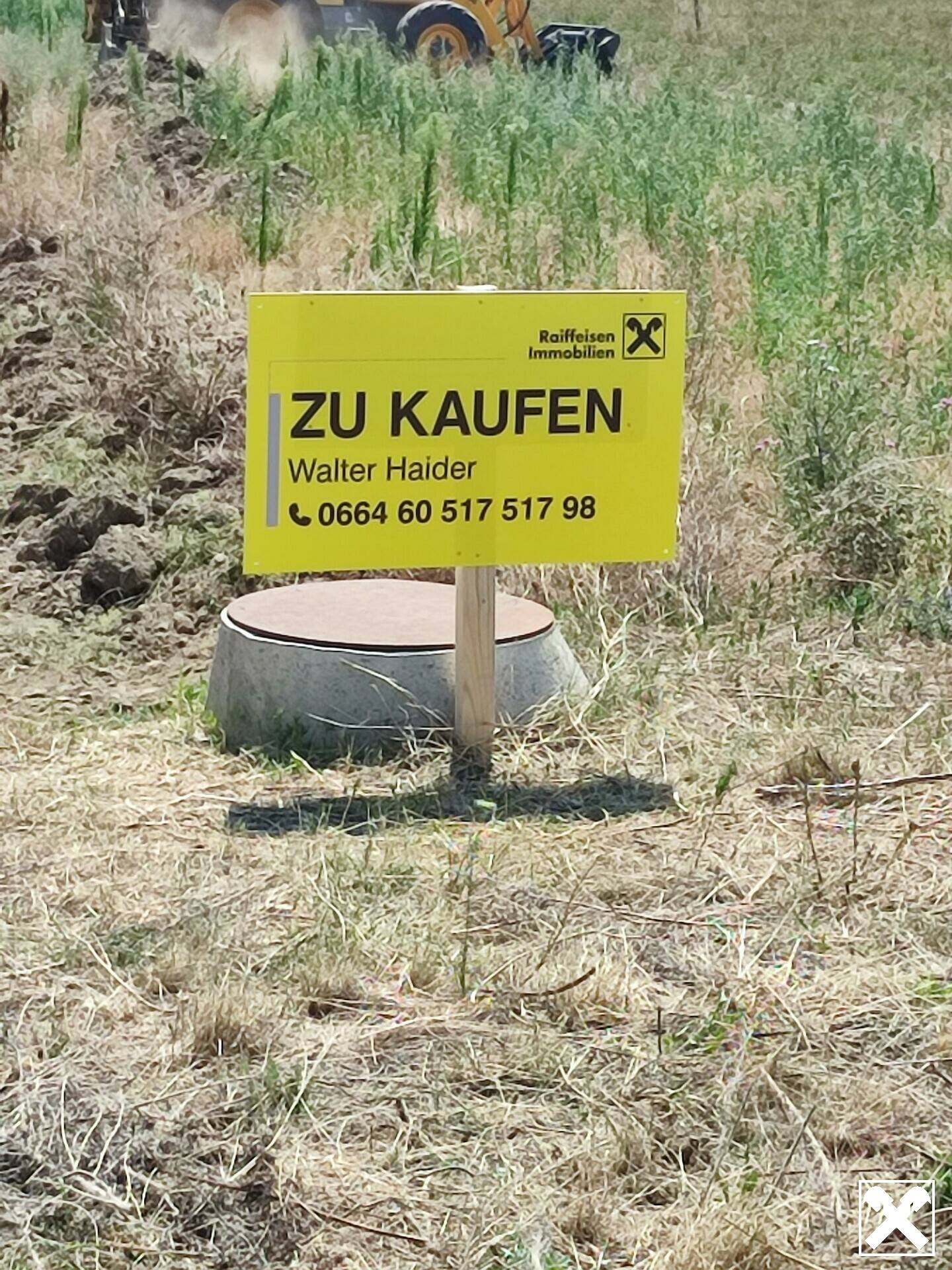 4 kleine Grundstücke am Stadtrand !