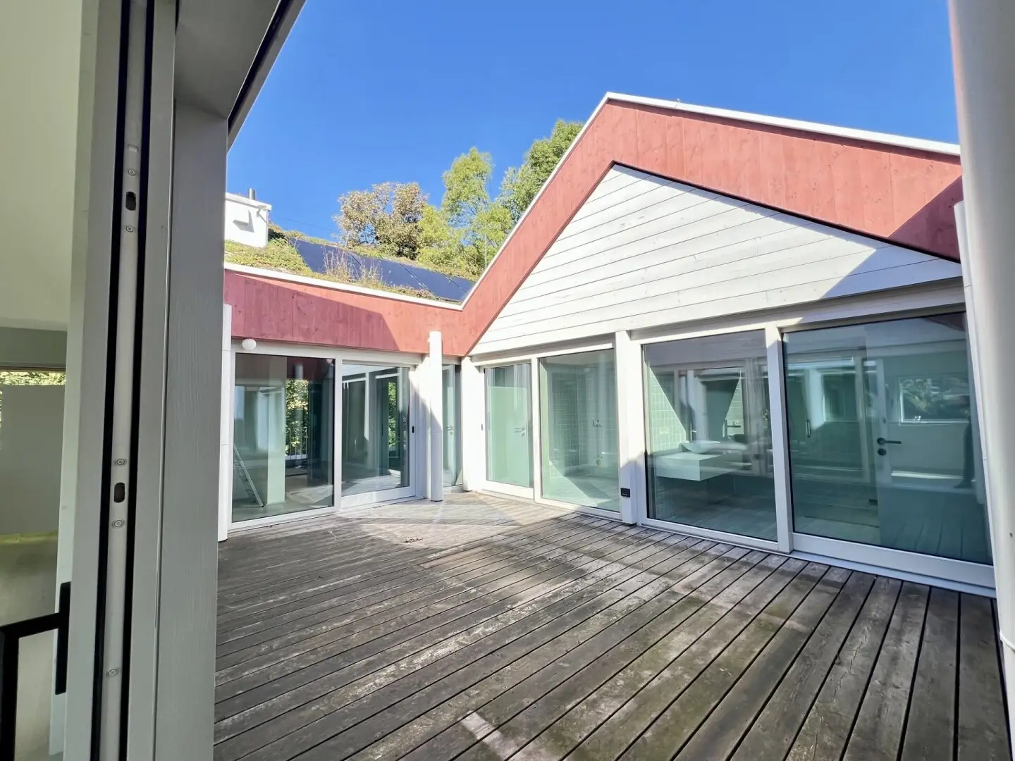 Moderne 3-Zi.-Wohnung in Anif mit 2 Carports