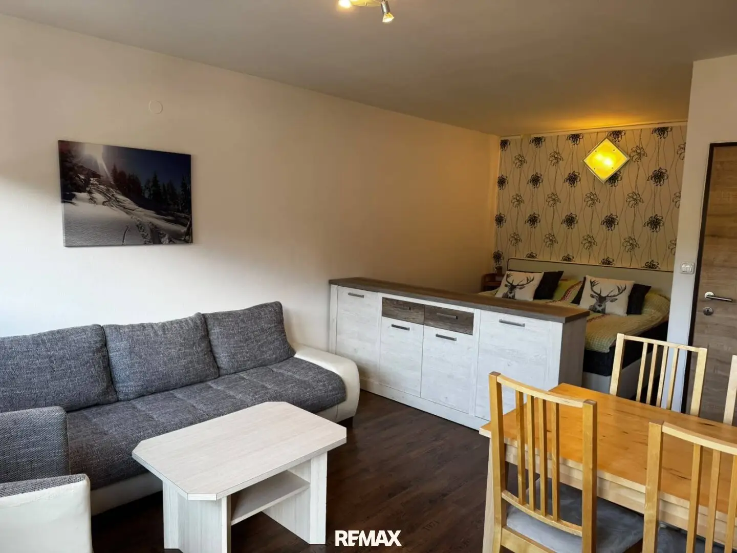 "Sofort einziehen &amp; wohlfühlen" - 1-Zimmer-Wohnung mit Balkon in Altenmarkt im Pg.