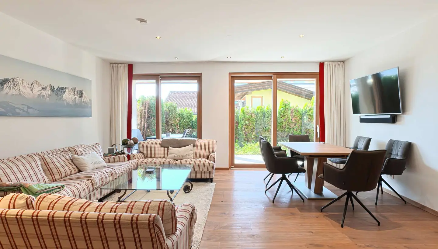 Fully furnished apartment with west terrace and sauna